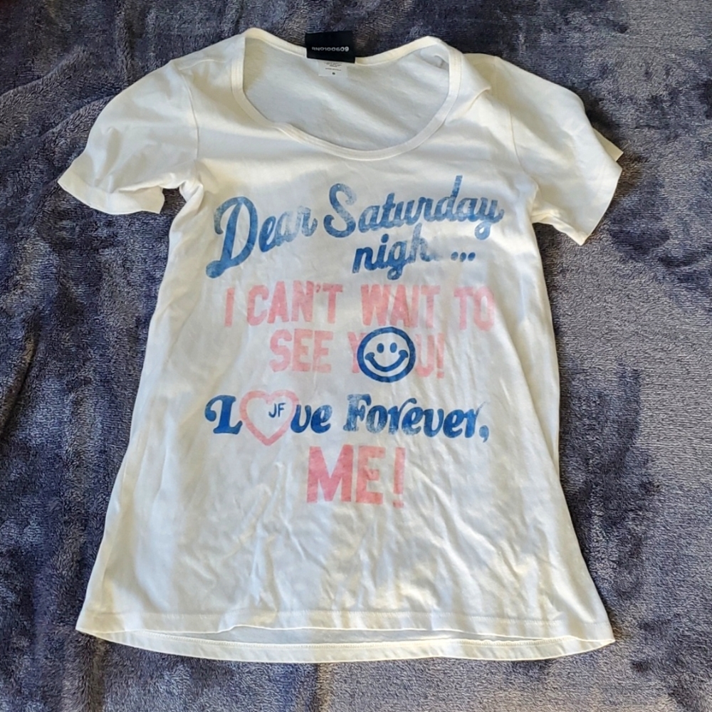 Saturday Tee - Picture 1 of 3